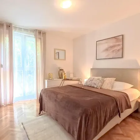 Golden Star Apartman Split