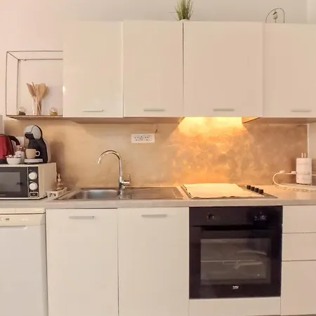 Golden Star 스플리트