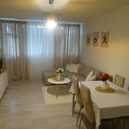 Appartement Golden Star *